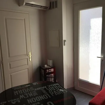 Studio Raymond Poincare Apartamento *